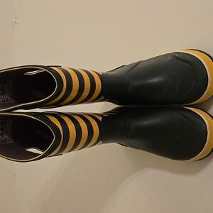 Bogs Rain Boots Youth Size 5 Navy Yellow Stripe